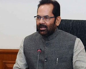 Economy and prosperity of India in safe and honest hands:Naqvi