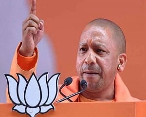 Expose parties taking the side of 'deshdrohis': Adityanath