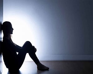 Fast-acting nasal spray can help treat depression: Study