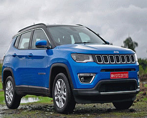 FCA India launches Jeep Compass Sport Plus priced at Rs 15.99 lakh