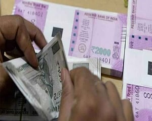 FPIs pour in Rs 5,072 cr into Indian capital markets in October so far