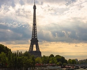 France fries: Record heat hits tourists, schools, hospitals