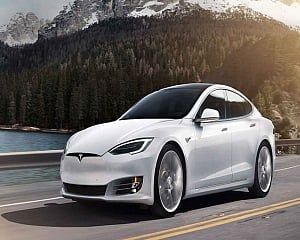 Hackers forced a Tesla to enter the wrong lane