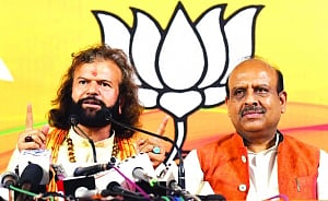 Hans: I’m not Muslim, will sue Kejriwal for maligning my image