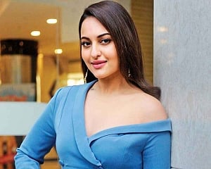 Have been able to achieve balance between commercial and parallel cinema: Sonakshi