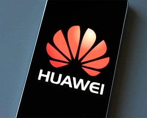 Huawei's next Mate phone could have five rear cameras