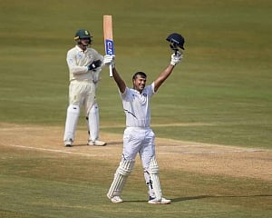India declare first innings at 502 for seven
