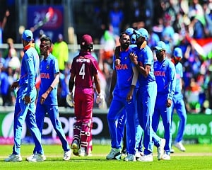 India on to Edgbast(i)on