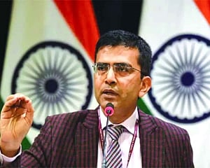 India seeks consular access, safe return of 2 nationals from Pak