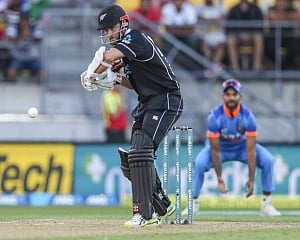 India win toss, elect to bowl against New Zealand