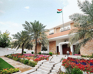 Indians warned of fake recruiting agents in Qatar