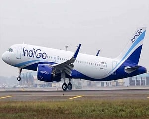 IndiGo server collapses, long queues at airports