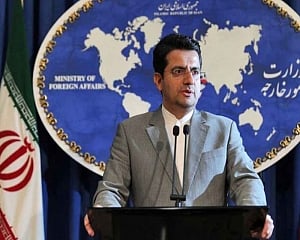 Iran won't talk missiles, only nuke deal as officials visit