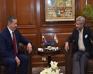 Jaishankar, Russian deputy PM meet; discuss Modi's Vladivostok visit