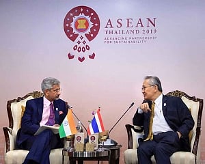 Jaishankar discusses bilateral ties with Thai, New Zealand counterparts