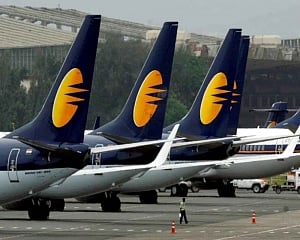 Jet Airways shares continue to face massive selling pressure; tumble over 18 pc