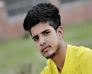 JK's Rasikh Salam makes his IPL debut; 2nd from state