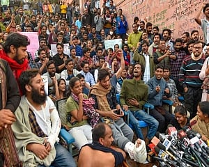 JNU moves HC; seeks contempt action against students, police for violating court order