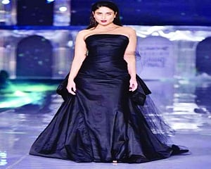 Kareena brings the curtains down