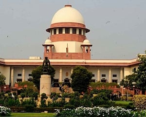 Karnataka crisis: SC agrees to hear plea of 5 more rebel MLAs on Tuesday