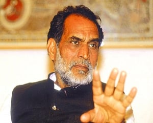 Lens on illegal sale of ex-PM Chandra Shekhar’s society