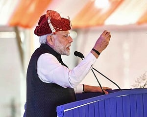 Mahagathbandhan an alliance of corruption, negativity: PM