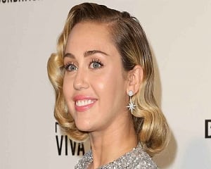 Miley Cyrus groped by fan in Barcelona, singer felt 'unsettled' after incident