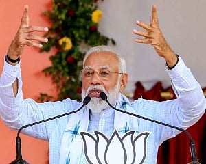 Modi lists out abuses hurled at him, says Cong did not even spare his mother