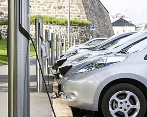 New 2D materials may enable electric vehicles to get 800km on single charge