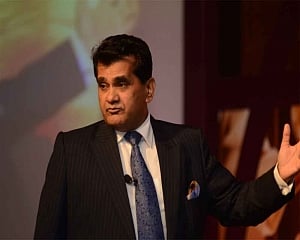 Niti Aayog delegation visits Saudi Arabia, Invest India grid launched