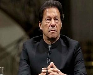 No need for passport for Sikh pilgrims from India visiting Kartarpur: Pak PM