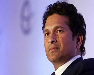 No need to press panic button yet, says Tendulkar