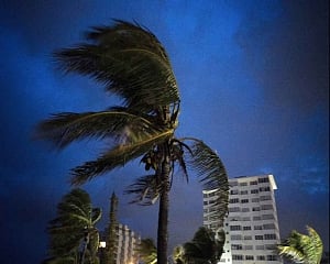 North Carolina faces 'long night' as Dorian's Bahamas toll rises