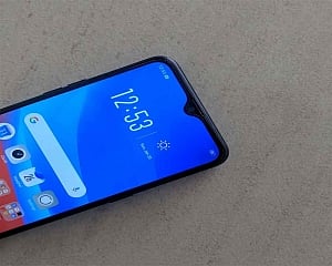 OPPO A5s: Flashy looks, big battery in small budget