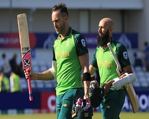 Ousted Proteas make it more difficult for Sri Lanka with 9-wicket win