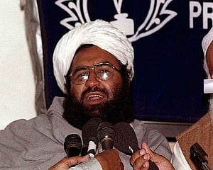 Pak issues order to freeze assets of Azhar, impose travel ban