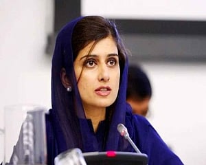 Pak should strengthen ties with India, other neighbours: Ex-foreign minister