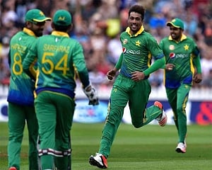 Pakistan recall Amir for South Africa ODI series