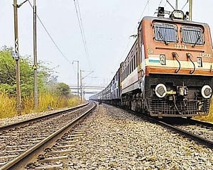 Patna-bound train runs over cattle, stranded for 3 hrs in UP