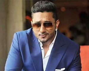 Pb women panel seeks action against Honey Singh for 'obscene' song
