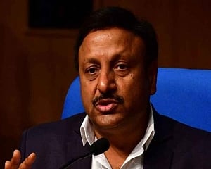 PSBs consolidation building block for USD 5 trn economy: Finance secy