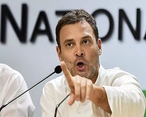 Rahul accuses govt of compromising in dealing with terrorism