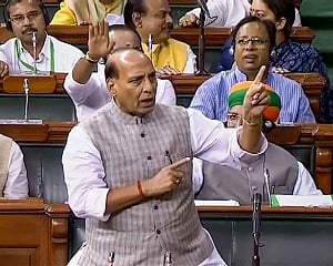 Rahul attacks Centre over farmers, Rajnath hits back
