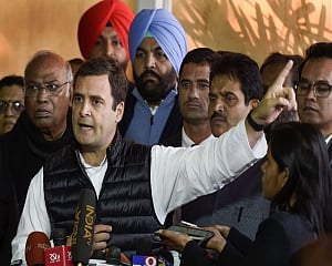 Rahul slams Modi over Rafale deal, says PM refuses to pay dues of HAL