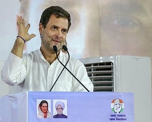 Rahul wishes PM 'happy World Theatre Day' after his address to nation