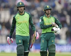 Rain stops play in Southampton