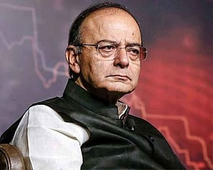RBI governor meets Arun Jaitley ahead of monetary policy