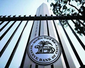 RBI to pay Rs 28K crore as interim dividend to Govt