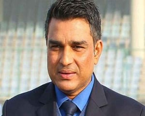 Respectfully disagree with Gavaskar sir's view on selectors and Kohli: Manjrekar