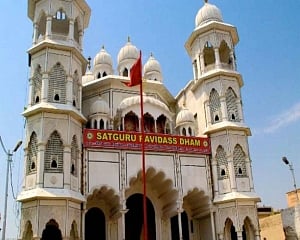 SC accepts Centre's revised offer of 400 sq mt land for Guru Ravidas temple